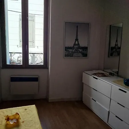 Maison De Village,calme ,au Centre Hébergement de vacances *